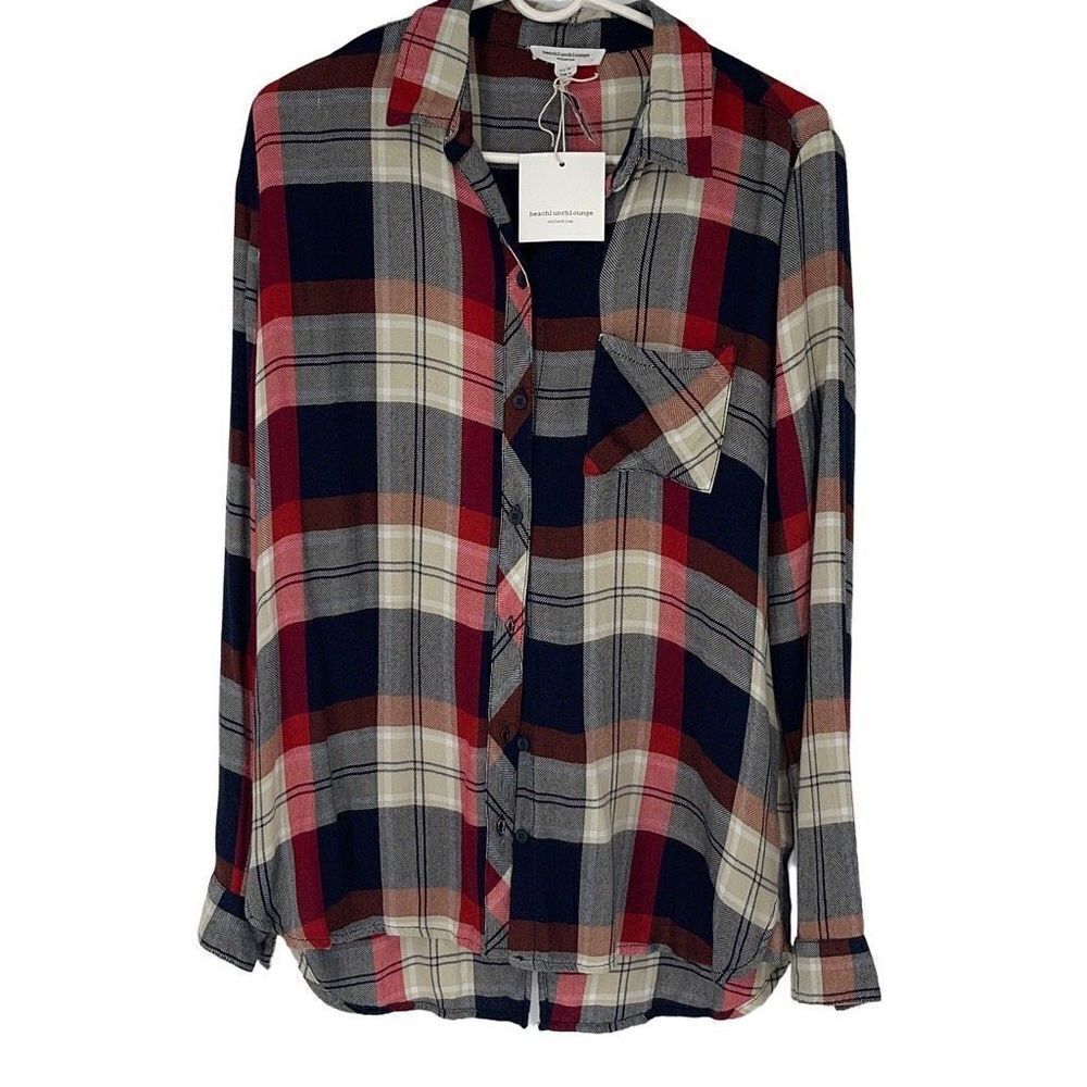 BeachLunchLounge Women’s Plaid Rayon Shirt NWT Red Blue White Button Up Long Sl